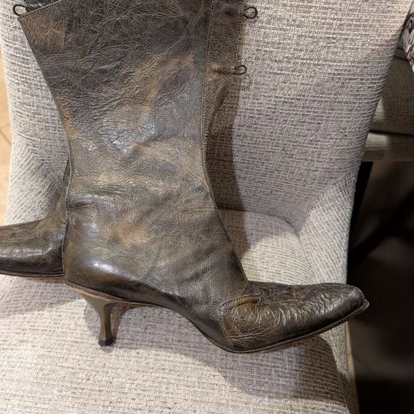 Cydwoq Vintage Embossed Leather Boots,40 - Picture 3 of 8
